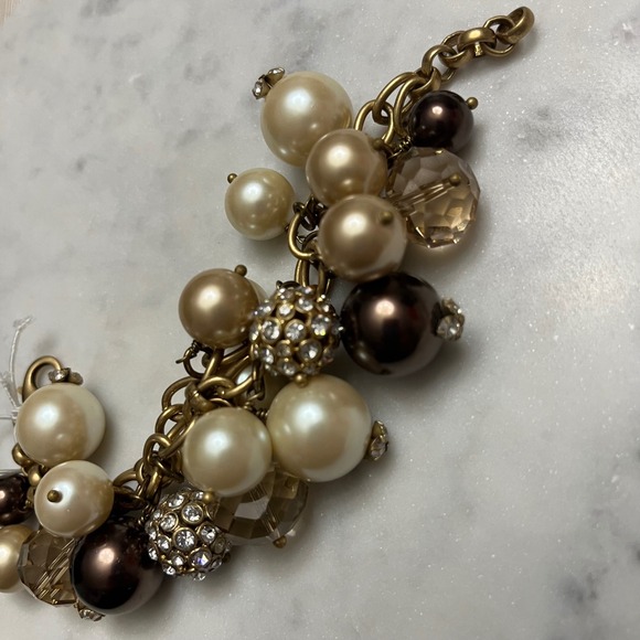 Stella & Dot Pearl Bracelet Cluster Charm Antique Gold Tone Chunky New Jewelry - Picture 5 of 5